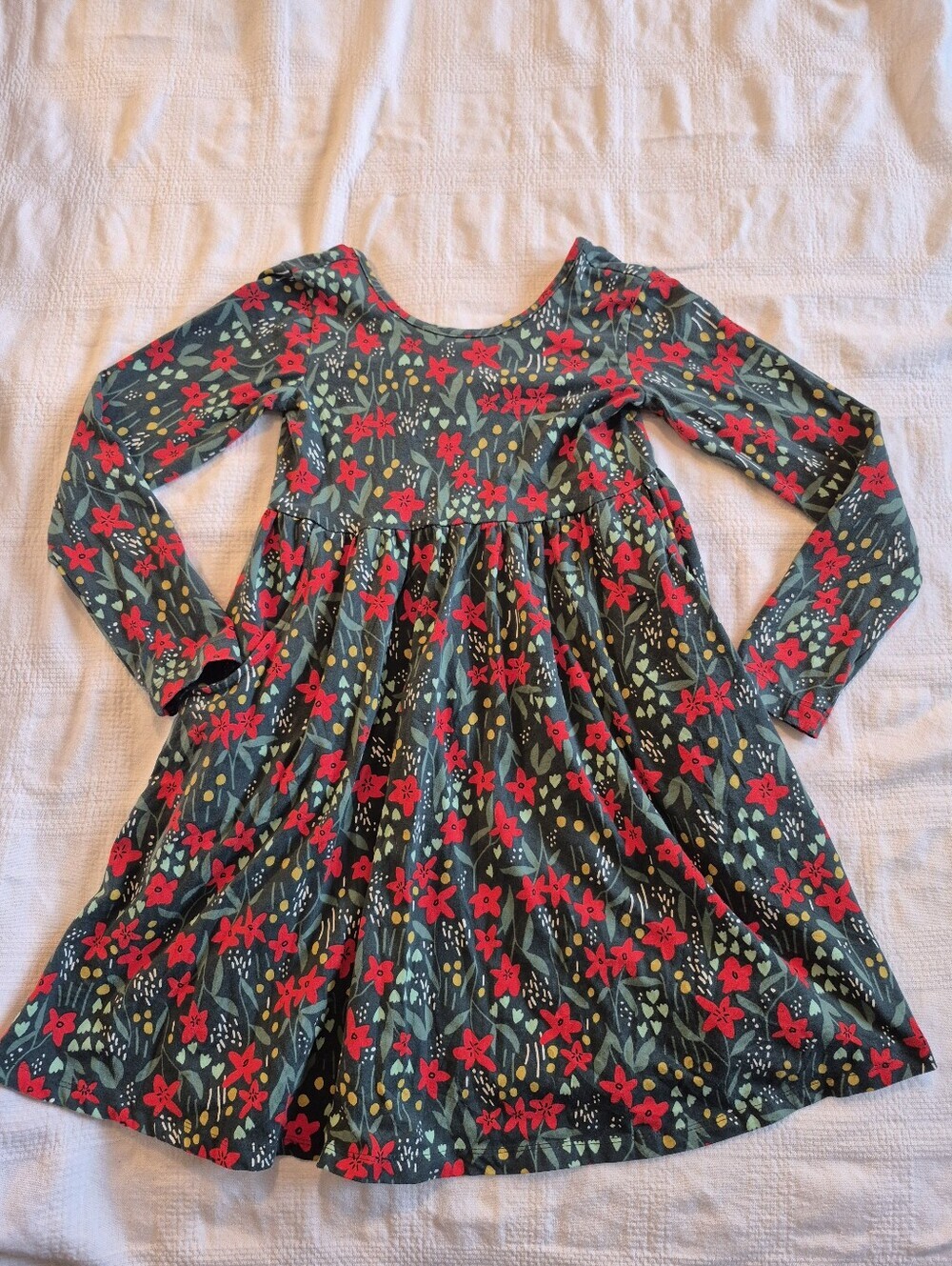 Hanna Andersson girls 130 or 8 skater dress vibrant red and green floral print